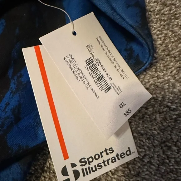 Sports illustrated hooded pull over brand new 4x - Picture 1 of 3